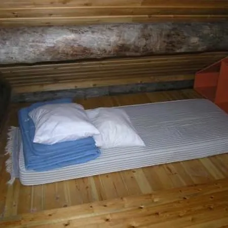 Holiday Pipari 1